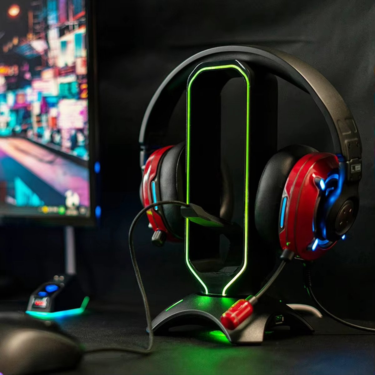 Stable- RGB Gaming Headphone S - đánh giá và giá Mouse Bungee Holder